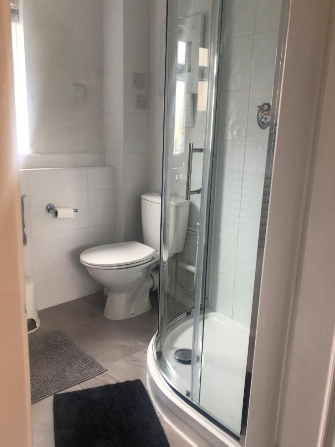 Little Park Holiday Homes Self Catering Cottages 1 & 2 Bedrooms Available Close To Tutbury Castle Esterno foto
