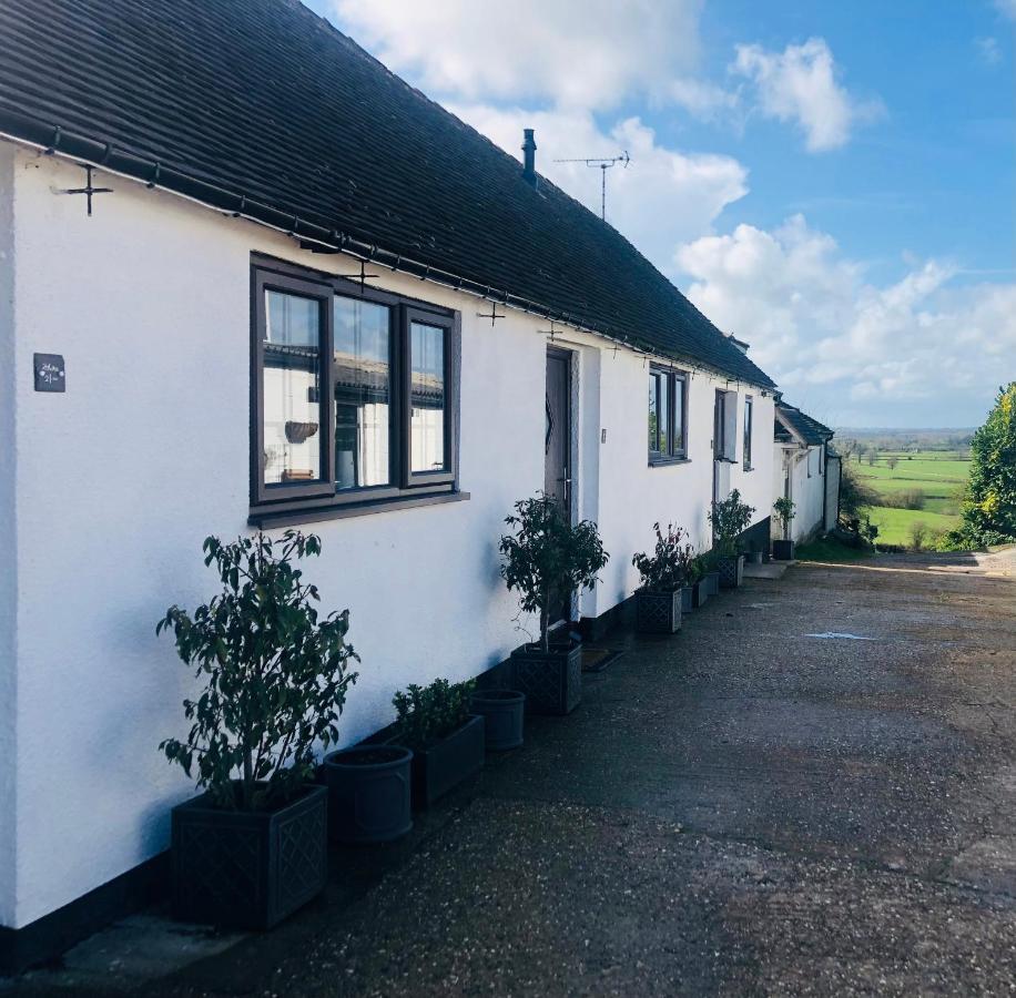 Little Park Holiday Homes Self Catering Cottages 1 & 2 Bedrooms Available Close To Tutbury Castle Esterno foto