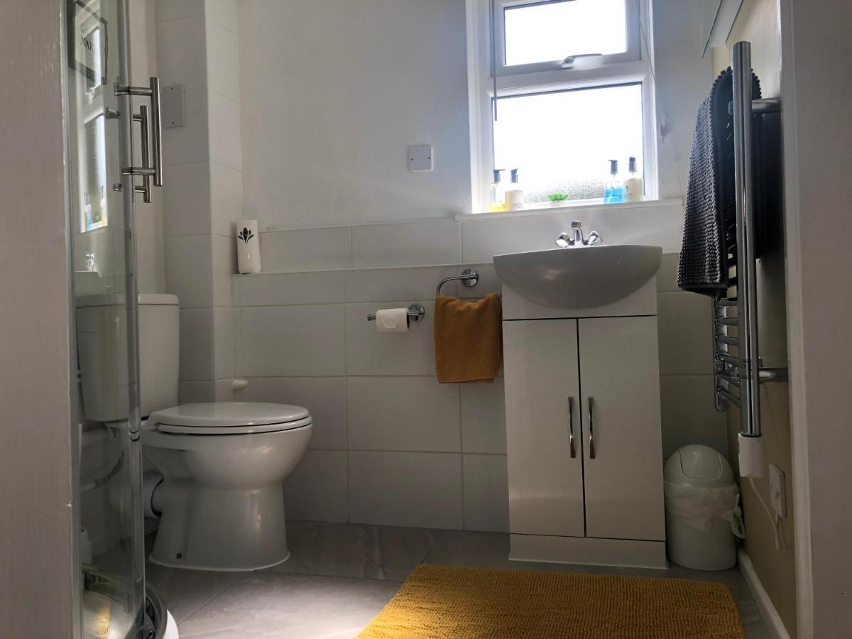 Little Park Holiday Homes Self Catering Cottages 1 & 2 Bedrooms Available Close To Tutbury Castle Esterno foto