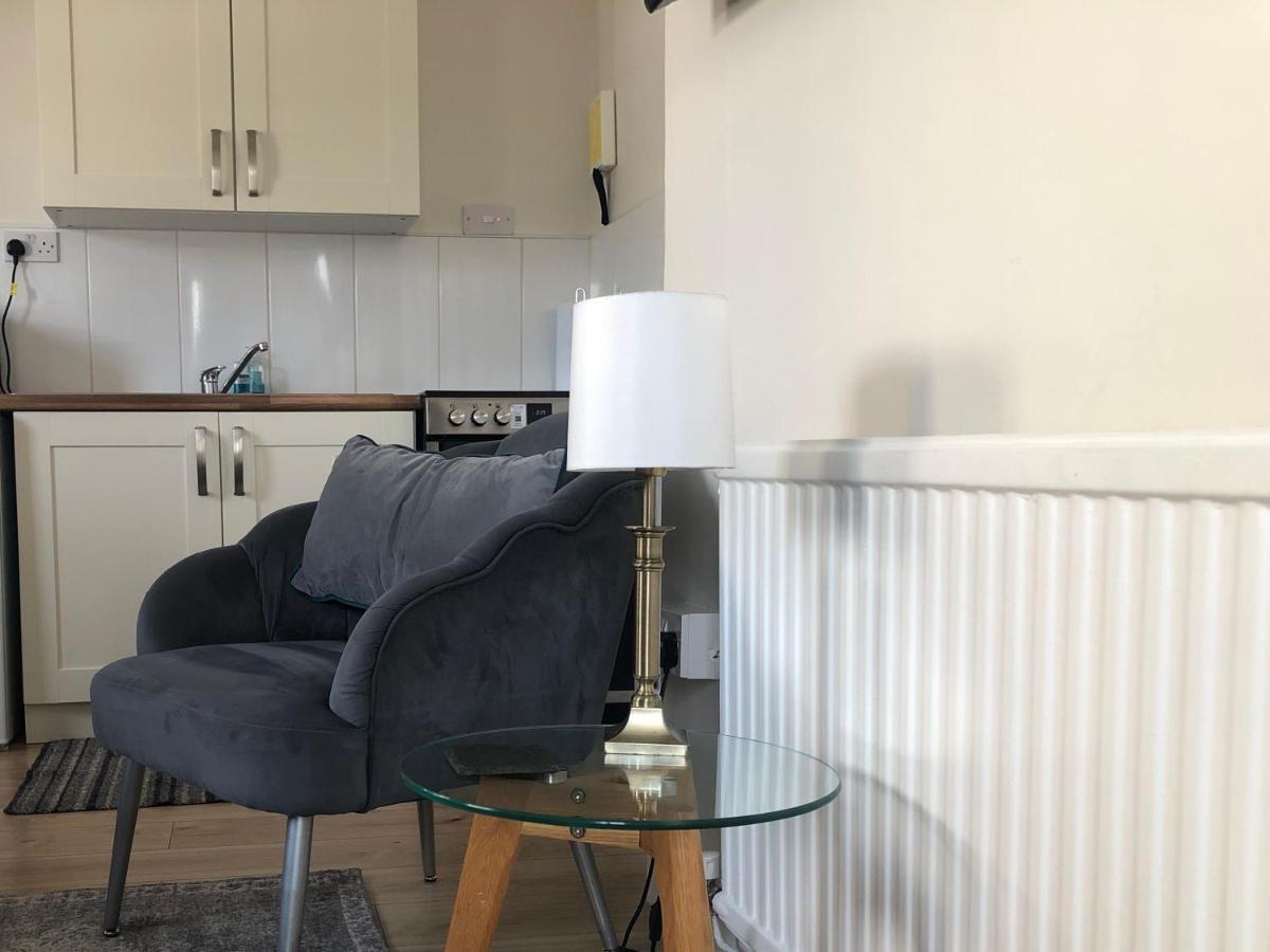 Little Park Holiday Homes Self Catering Cottages 1 & 2 Bedrooms Available Close To Tutbury Castle Esterno foto