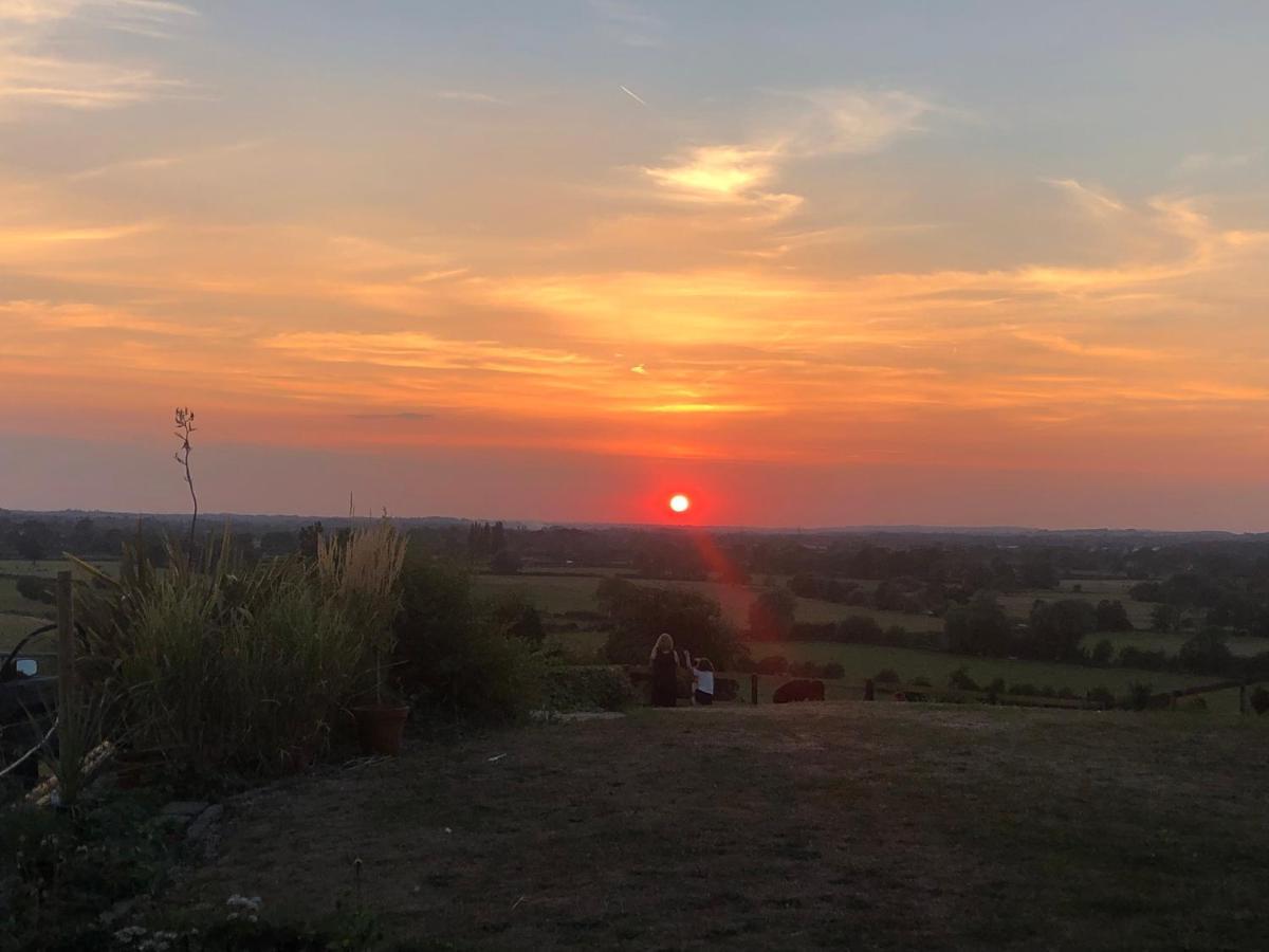 Little Park Holiday Homes Self Catering Cottages 1 & 2 Bedrooms Available Close To Tutbury Castle Esterno foto
